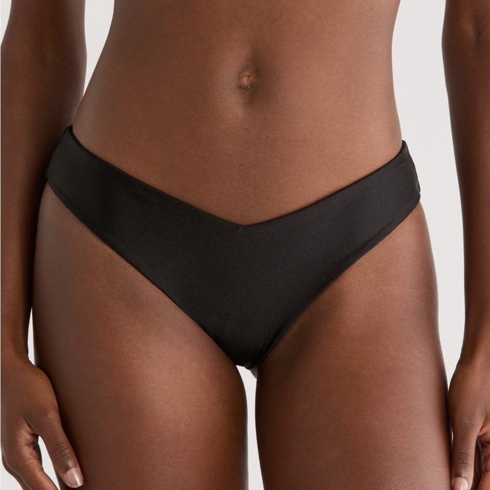 Kulani Kinis V-Cut Bikini Bottom